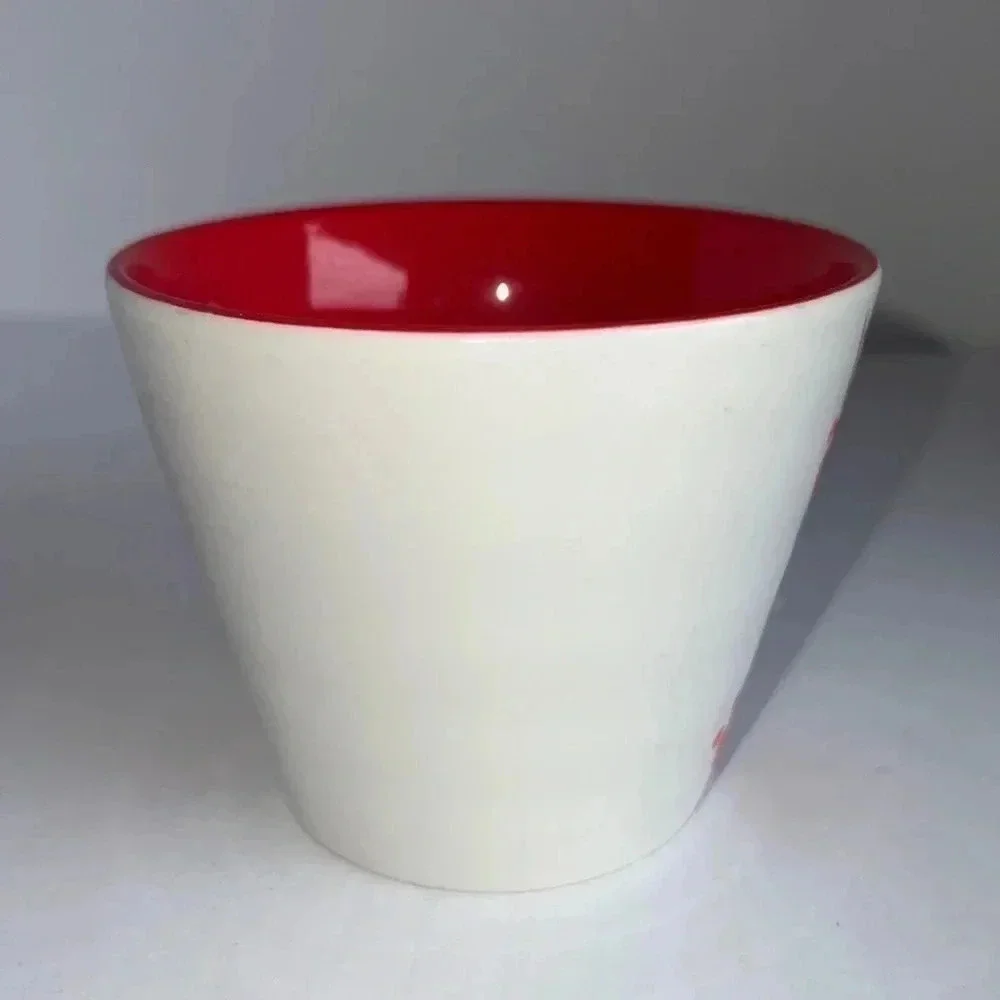 Starbucks c.2008 Mug, 12 fl oz / 355 ml, Red & White Blossoms